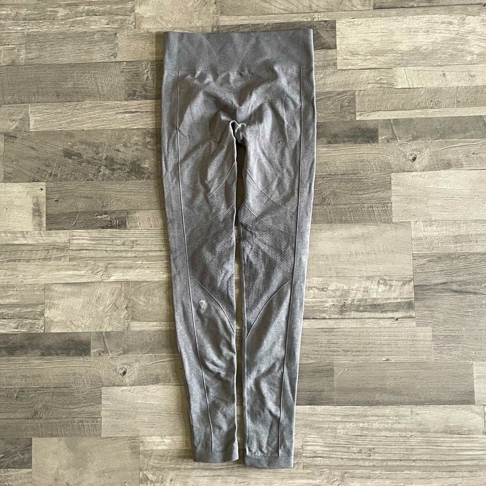 Girls Ivivva Leggings, size 14